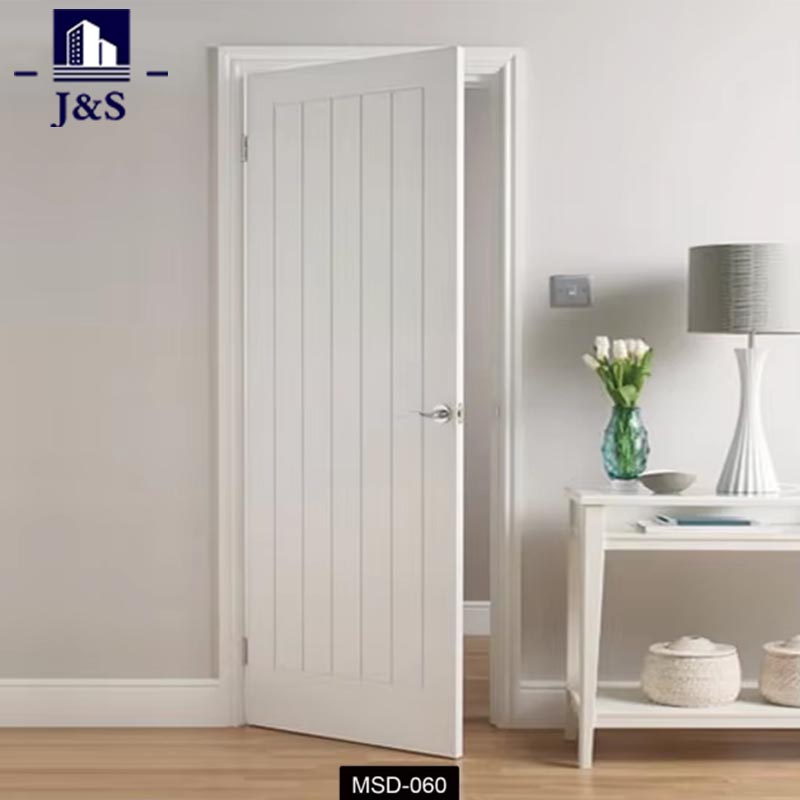 ఆధునిక వైట్ ఇంటీరియర్ డోర్స్